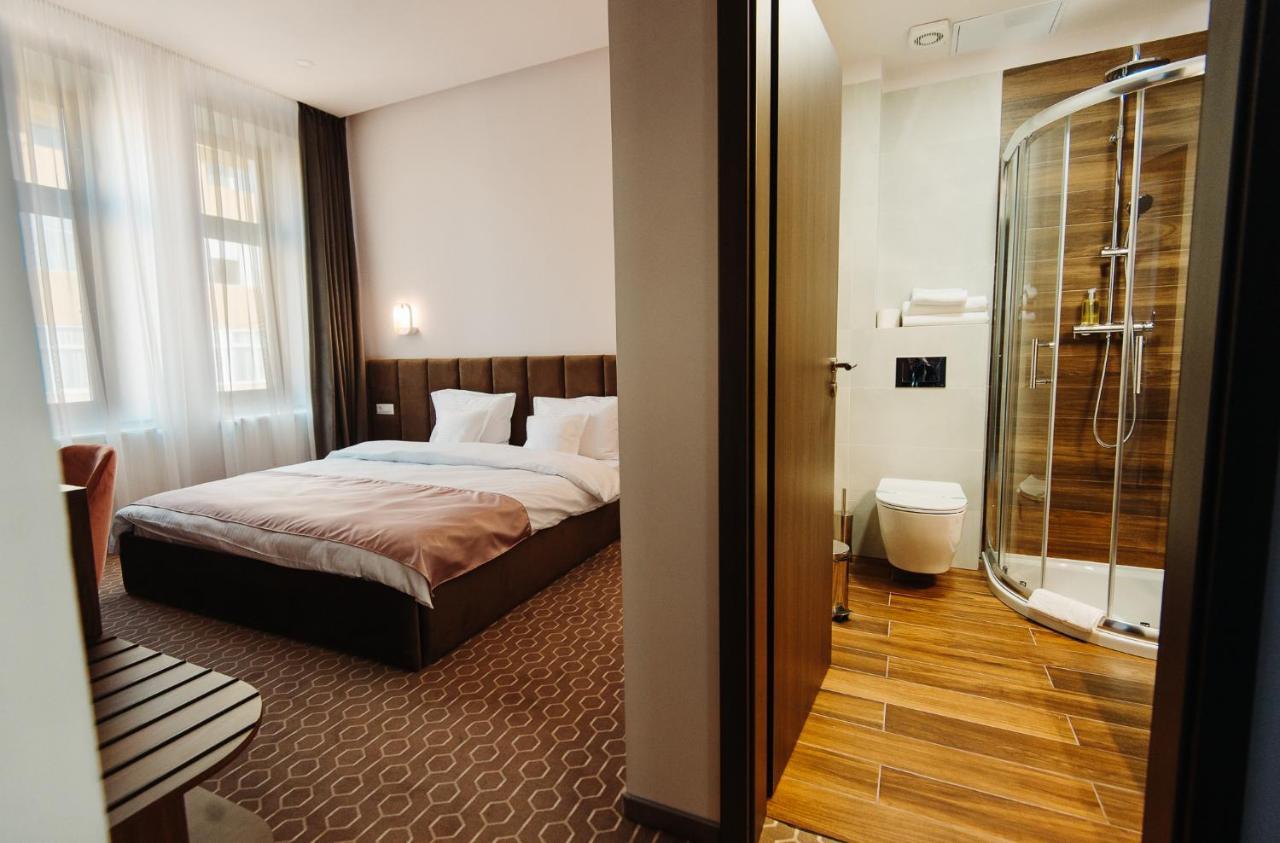 Roa Guesthouse Blaj エクステリア 写真