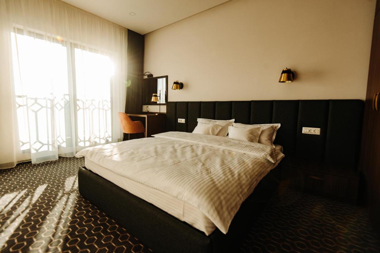 Roa Guesthouse Blaj エクステリア 写真