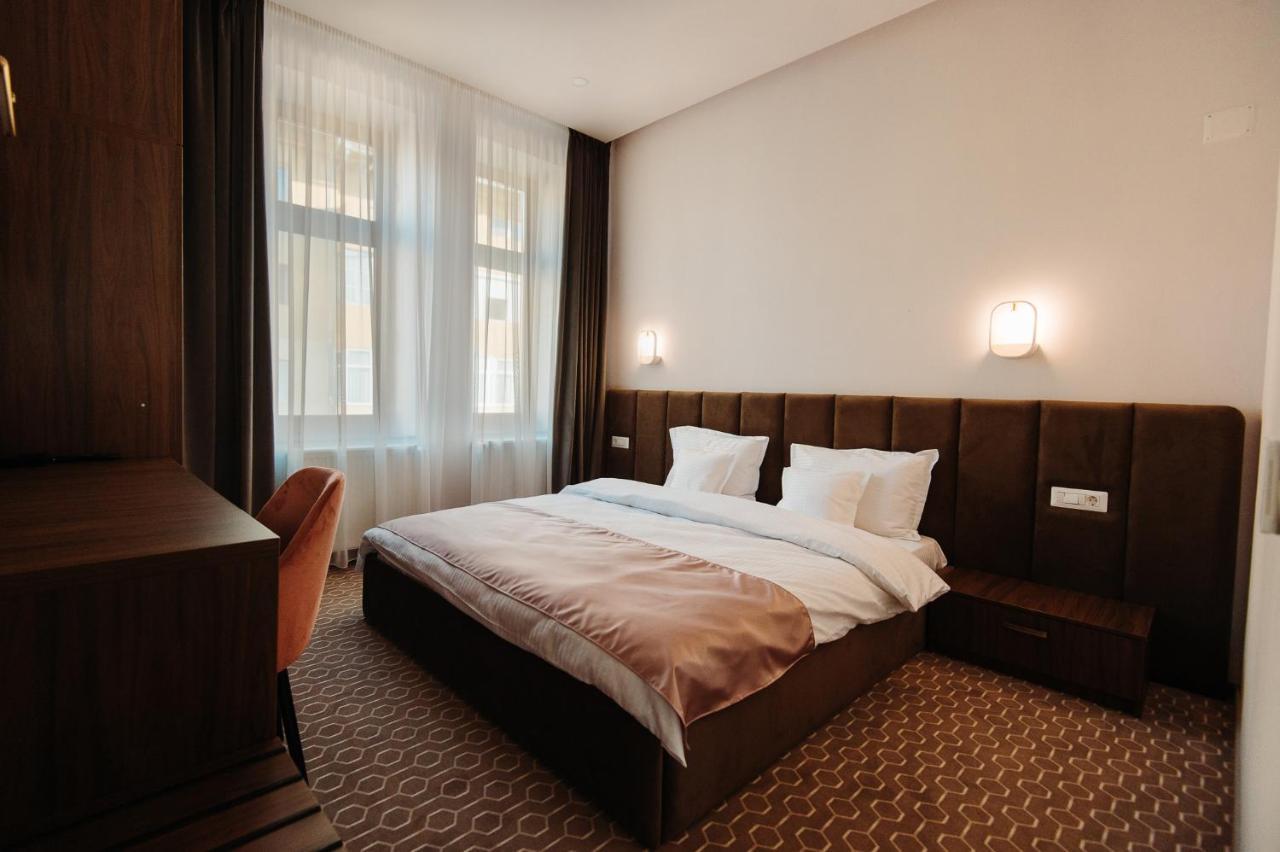 Roa Guesthouse Blaj エクステリア 写真